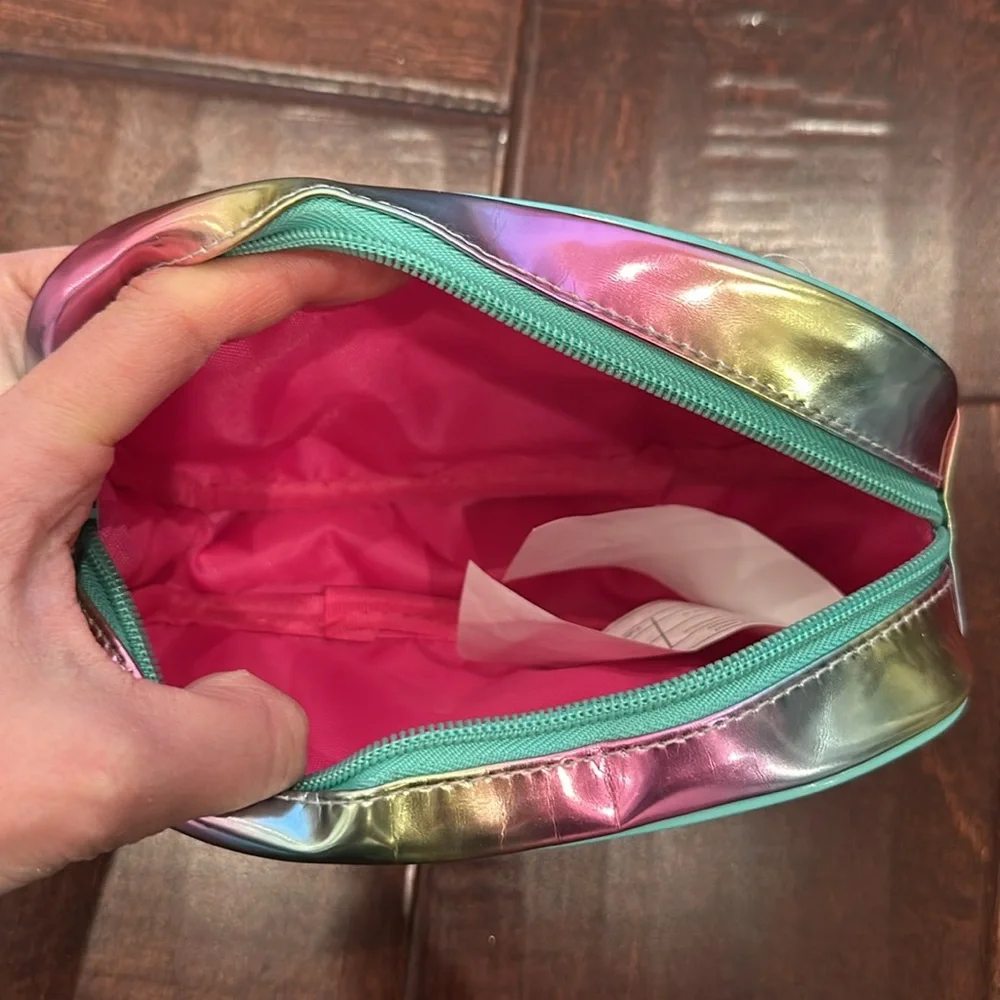 L.O.L. Surprise! make up or accessories bag